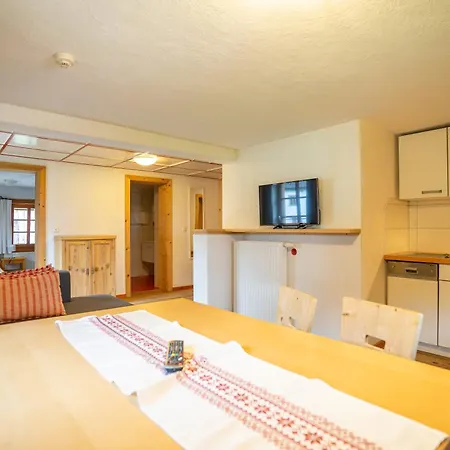 Weberstube Weberhaus Zollhaus Zollstoeckl Obertilliach