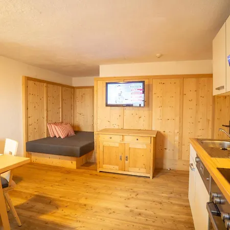 Weberstube Weberhaus Zollhaus Zollstöckl Apartment Obertilliach