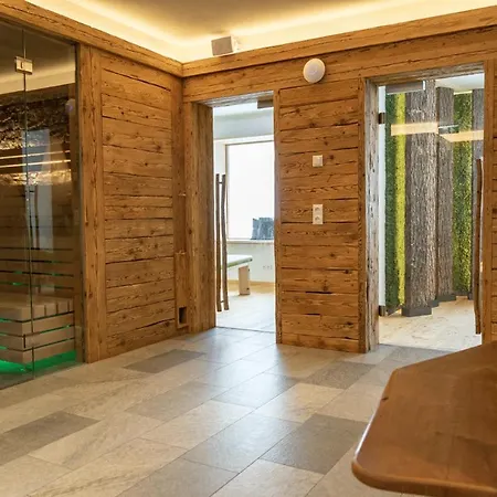 Weberstube Weberhaus Zollhaus Zollstoeckl Обертиллиах