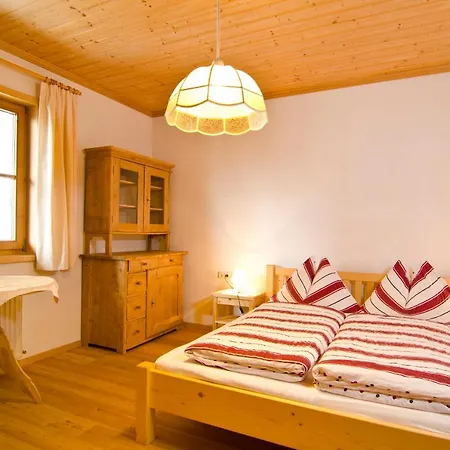 Weberstube Weberhaus Zollhaus Zollstoeckl Apartament Obertilliach